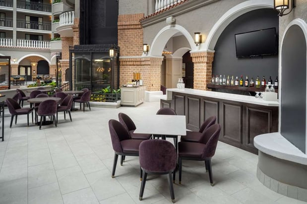 Images Embassy Suites by Hilton Orlando North