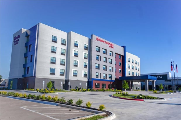Images Hampton Inn and Suites Irving Hwy 183