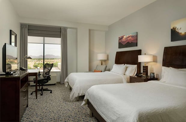Images Hilton Garden Inn Phoenix Airport North