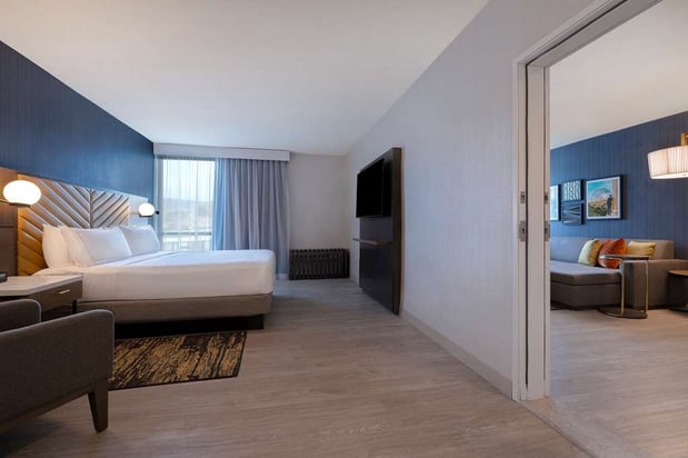 Images DoubleTree by Hilton Palmdale