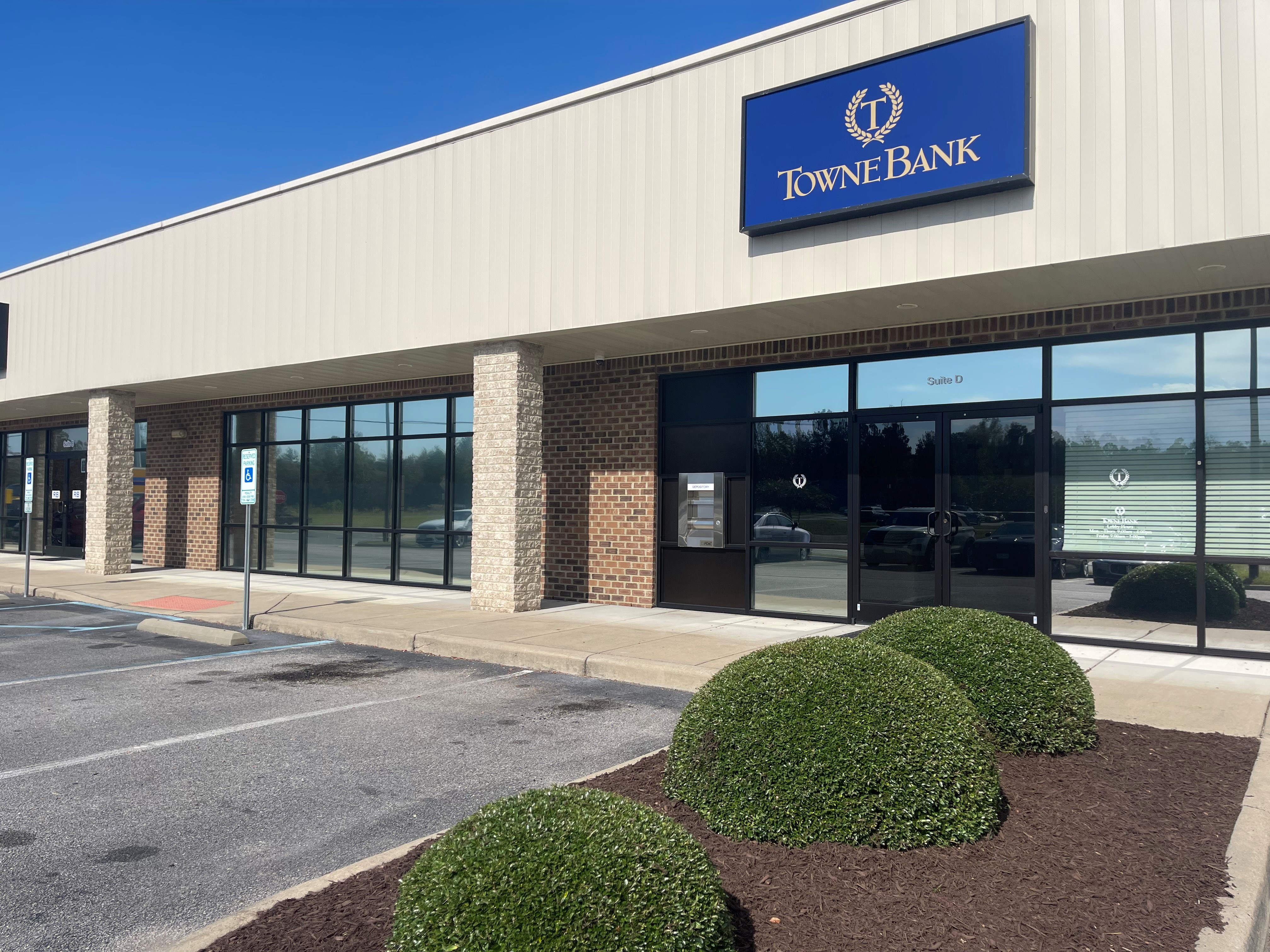 TowneBank Courtland, VA Banking Location