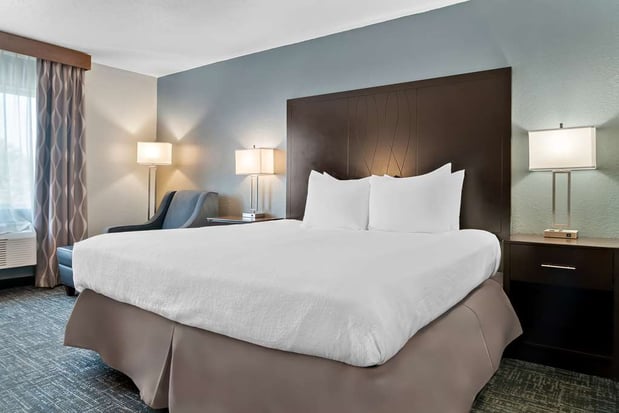 Images Best Western Plus Flint Airport Inn & Suites
