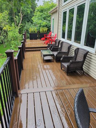 Images Platinum Decking Racine | Kenosha