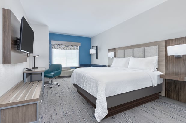 Images Holiday Inn Express & Suites Granbury by IHG