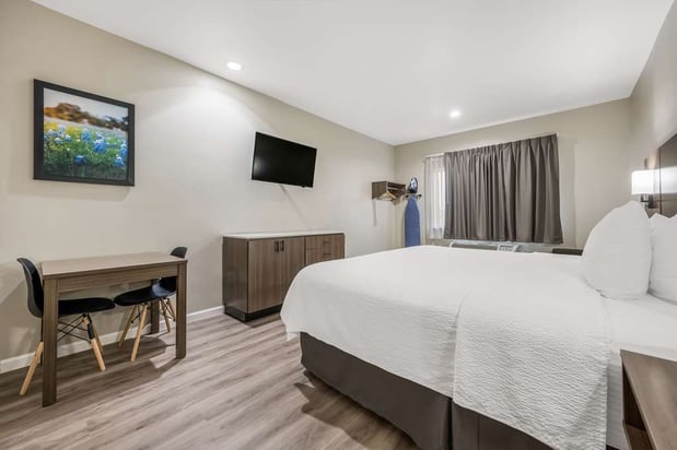 Images SureStay Studio by Best Western Conroe Downtown