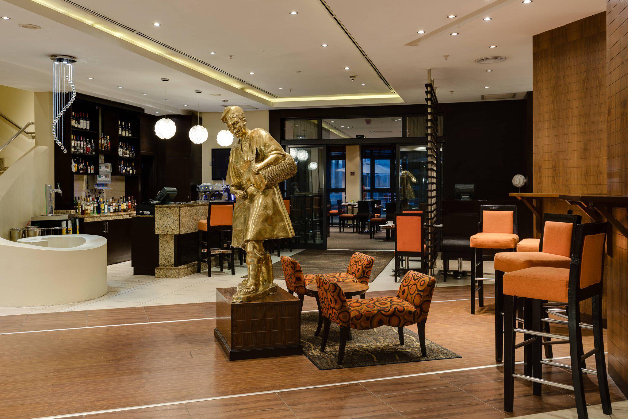 Fotos - Protea Hotel by Marriott Ikeja Select - 3