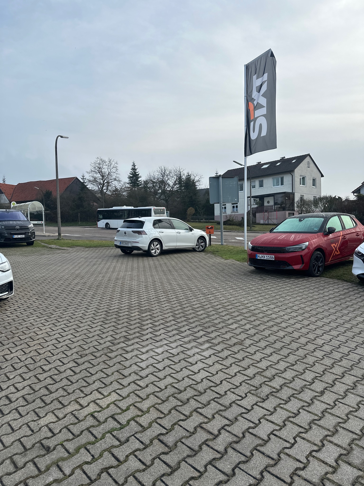SIXT Autovermietung Künzelsau, Robert-Bosch-Str. 2 in Künzelsau