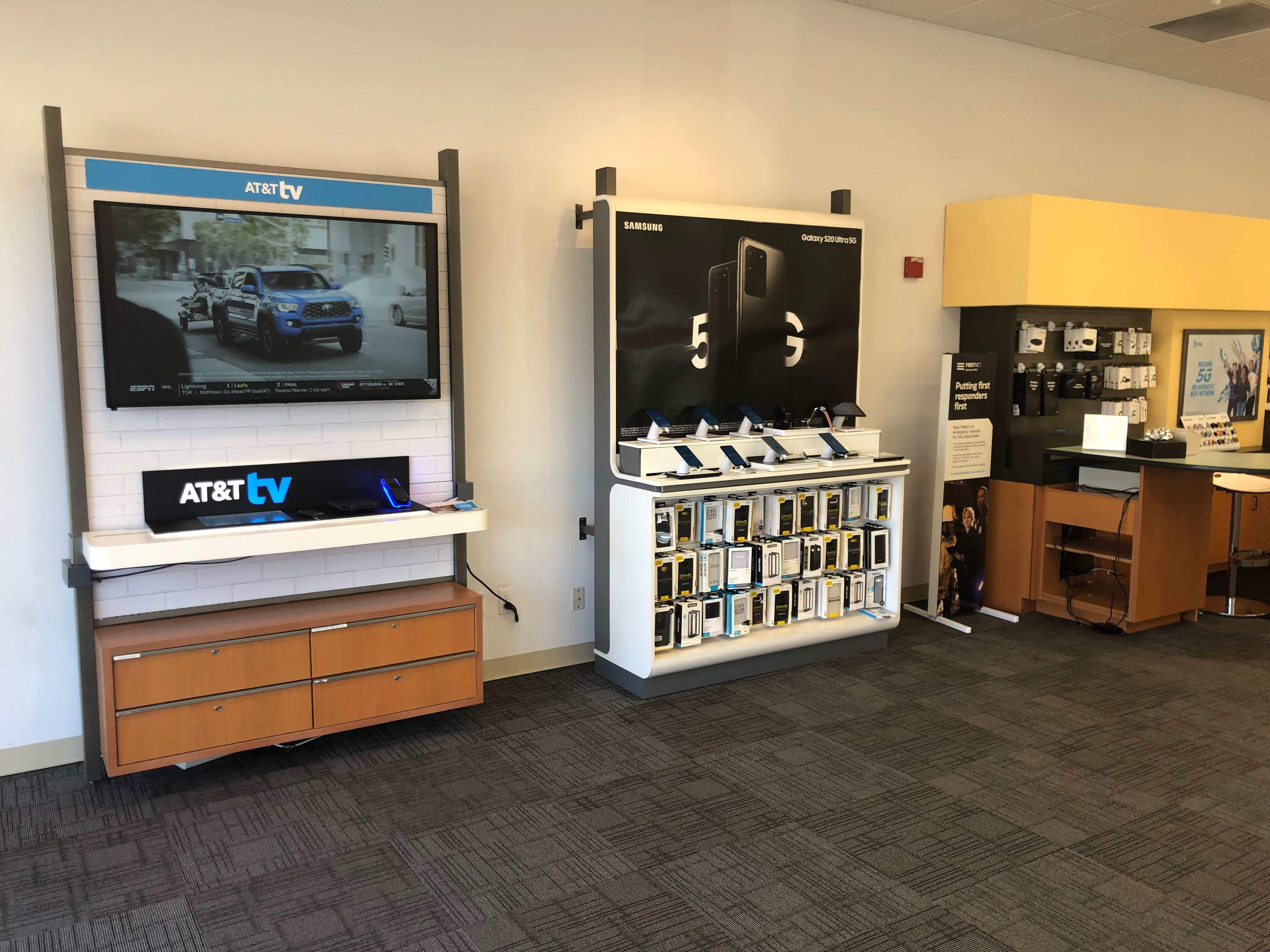 AT&T Store Photo