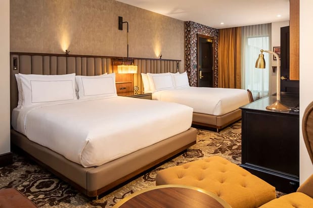 Images The Peregrine Omaha Downtown, Curio Collection by Hilton
