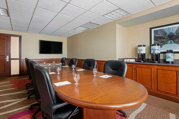 Images Hilton Garden Inn Cleveland Downtown
