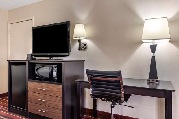 Images Best Western Lindale Inn