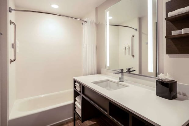 Images Hilton Garden Inn Pomona
