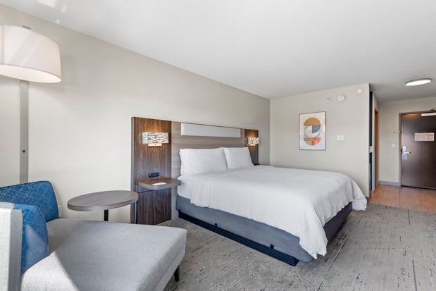 Images Holiday Inn Express & Suites Tulsa South Bixby by IHG