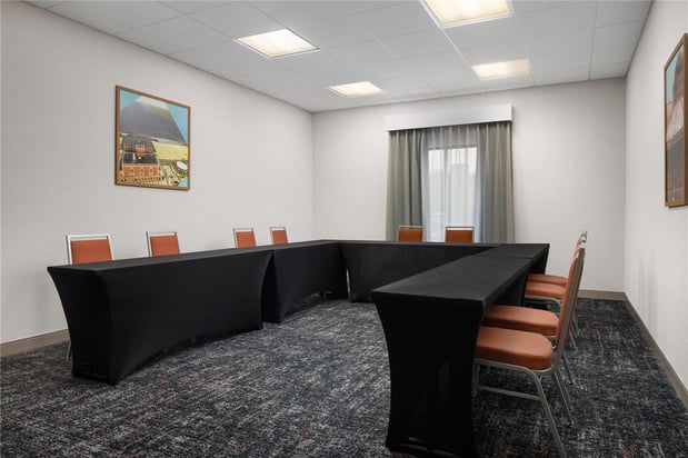 Images Hampton Inn Neptune/Wall