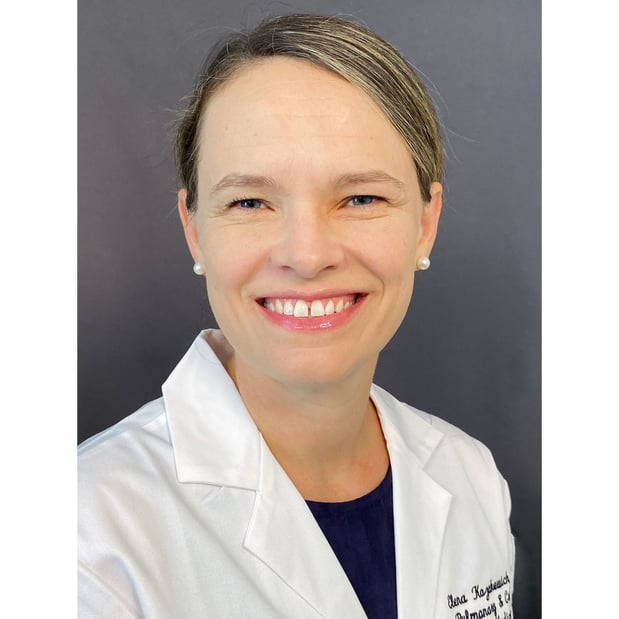 Images Elena N. Kozakewich, MD, Pulmonologist