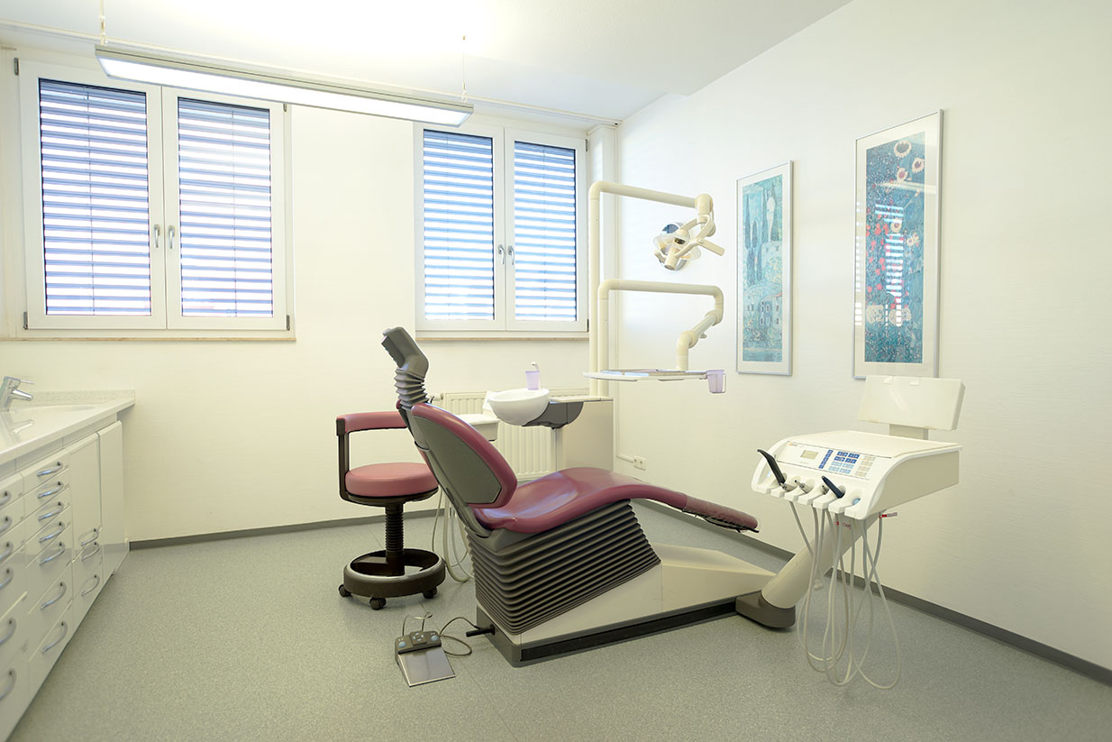 Zahnarzt Kassem am Bergl, Breslaustr. 3 in Schweinfurt