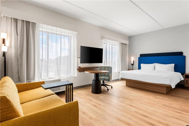 Images Hampton Inn and Suites by Hilton Intercourse