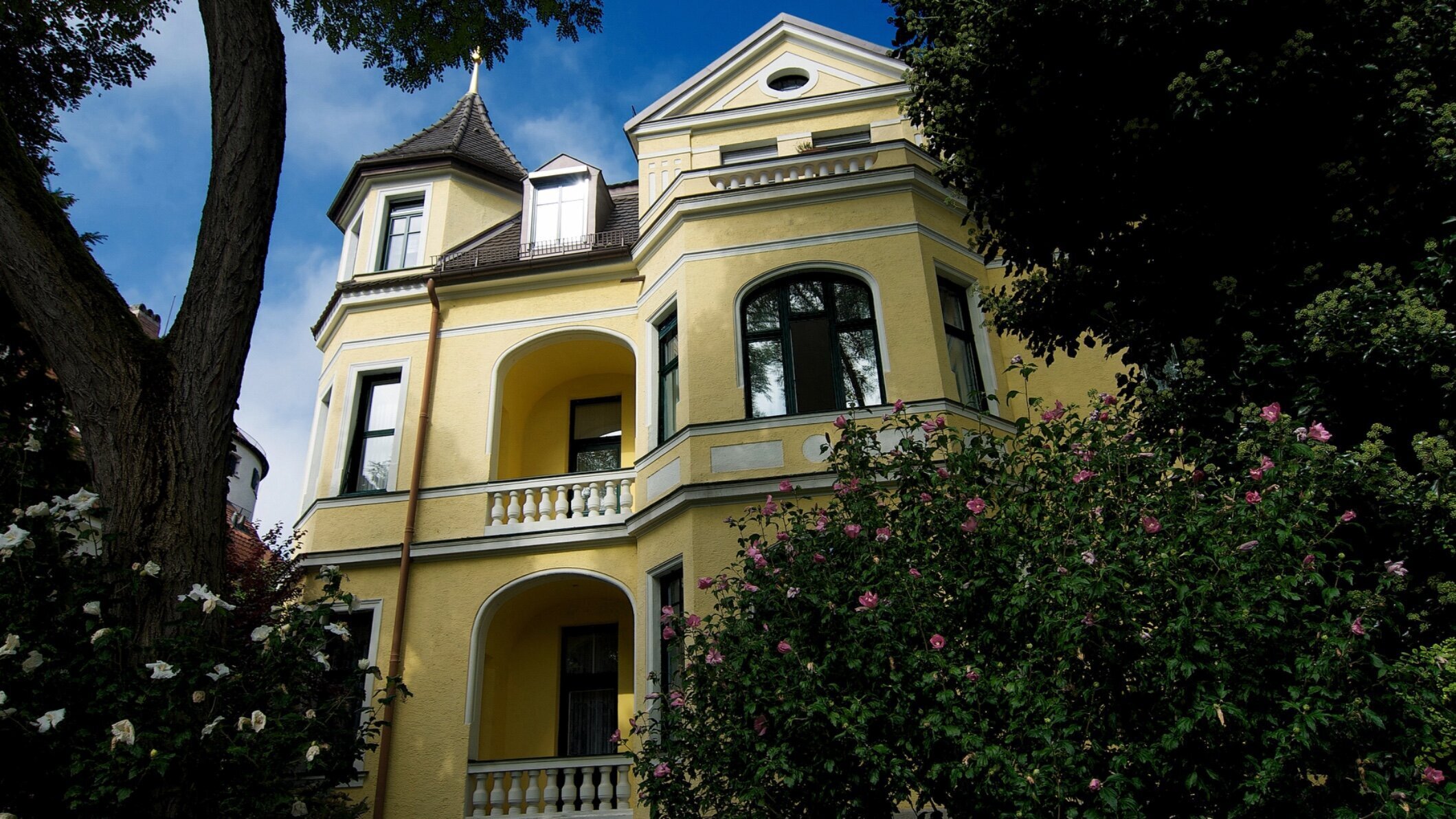 Gralsbewegung in Deutschland, Möhlstraße 25 in München