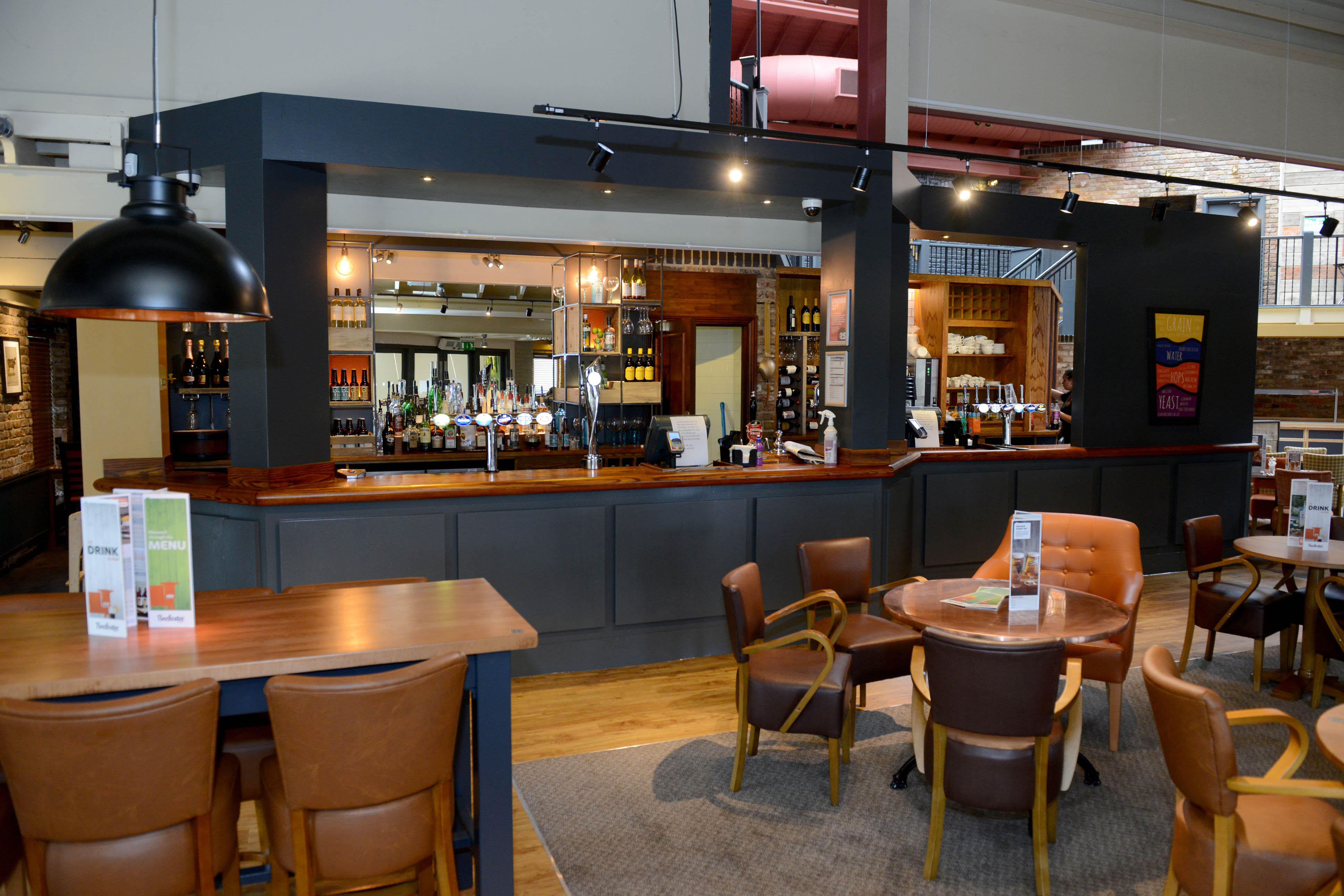 Monkey Puzzle - Chessington Beefeater Restaurant Monkey Puzzle Beefeater Chessington 01372 744060