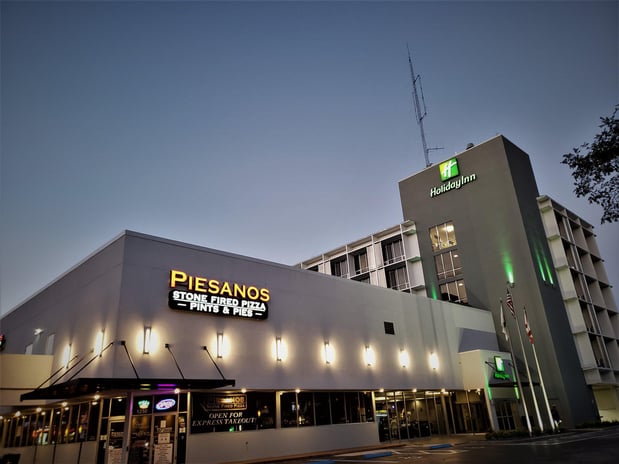 Images Holiday Inn Gainesville-University Ctr by IHG