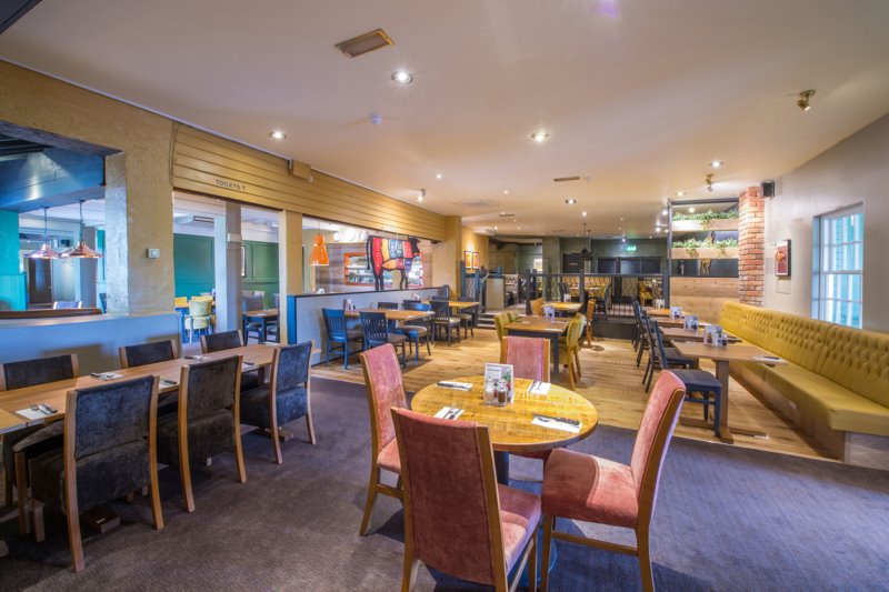 Beefeater restaurant Premier Inn Horsham North (Horsham Station) hotel Horsham 03330 031726