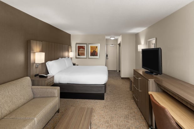 Images Holiday Inn Nashville-Vanderbilt (Dwtn) by IHG