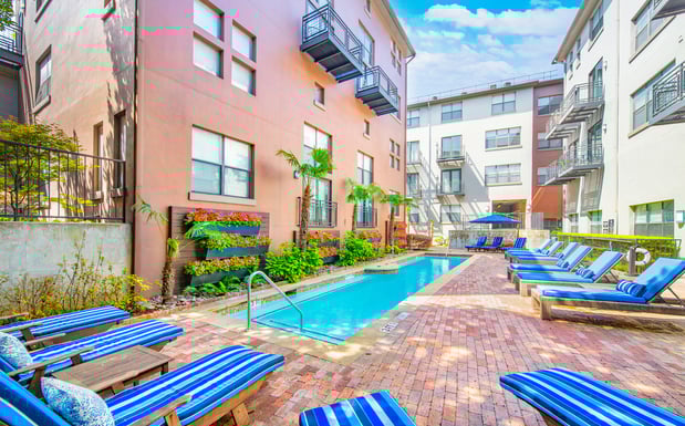 Images MAA Uptown Village