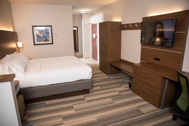Images Holiday Inn Express & Suites Lexington-Downtown/University by IHG