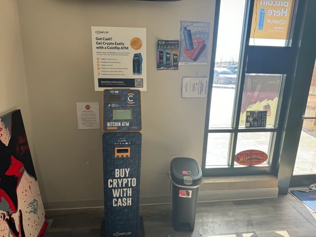 Images CoinFlip Bitcoin ATM - Discount Smoke Hub (South Elgin)