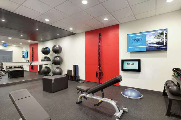 Tru by Hilton Lake Charles in Lake Charles, 1220 W. Prien Lake Rd