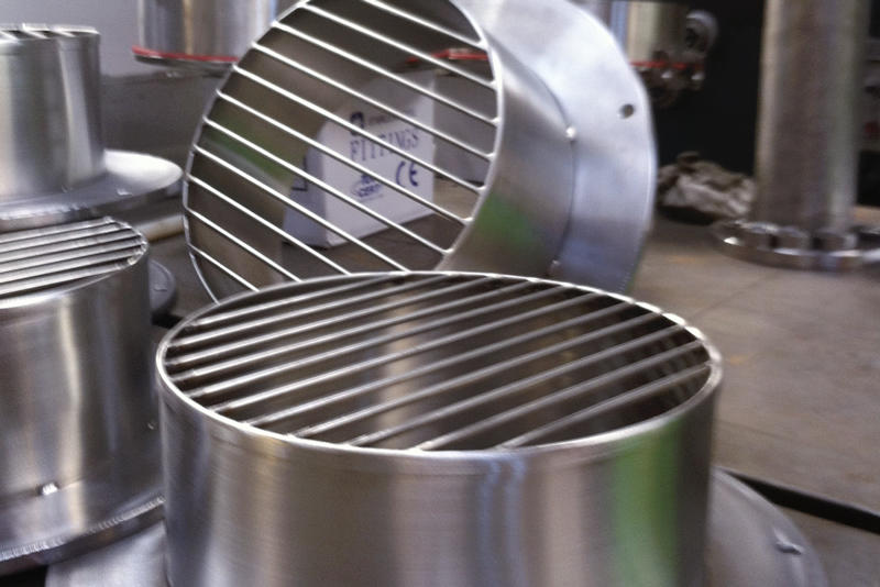 Images Officina Costruzioni in Ferro e Inox BARLOCCO