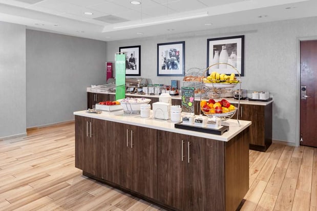 Images Hampton Inn & Suites Chicago-Burr Ridge