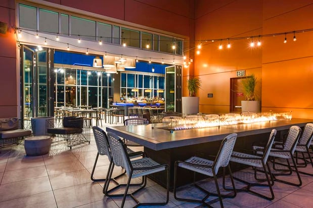 Images Carte Hotel San Diego Downtown, Curio Collection by Hilton