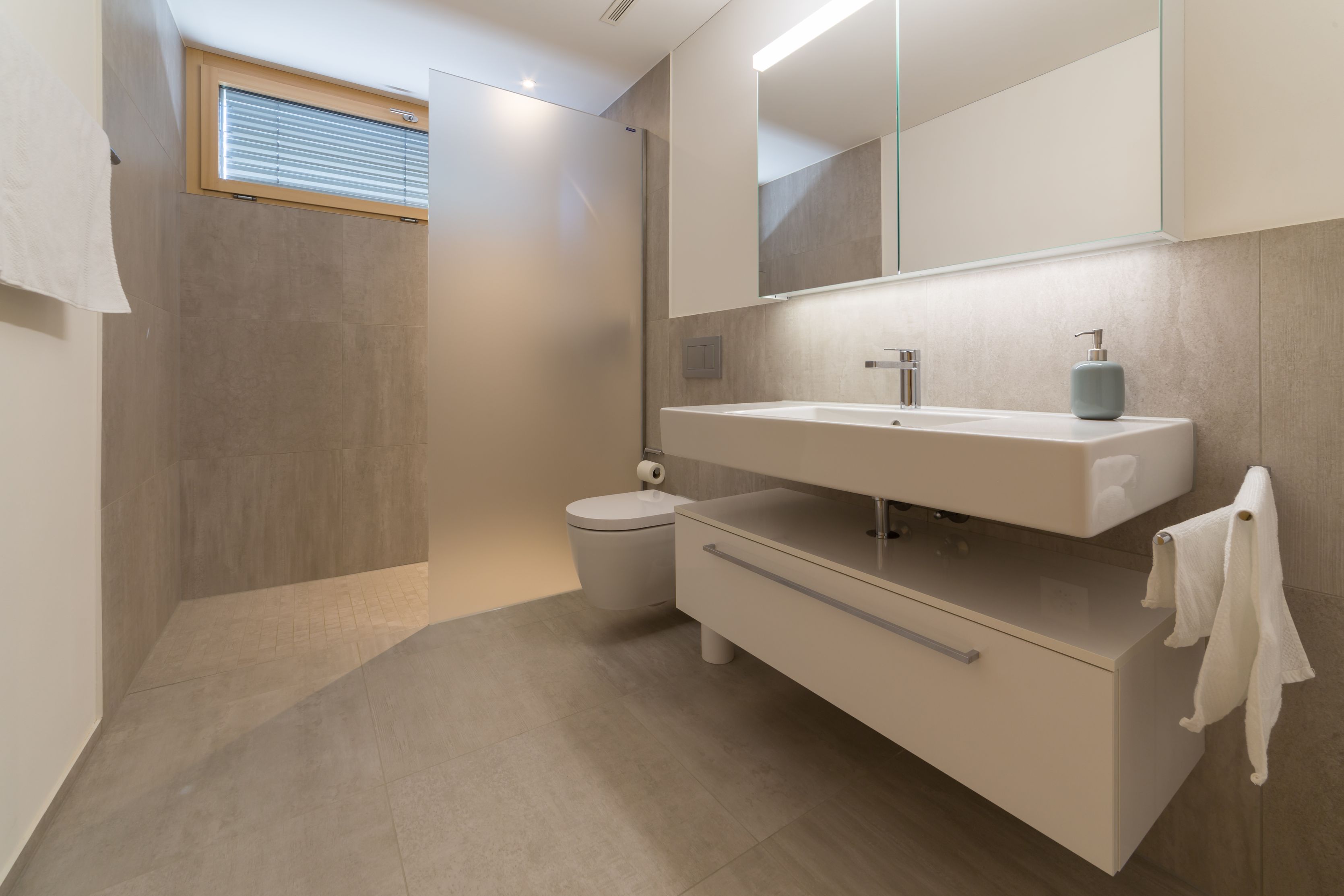 Bilder Baumgartner Schreinerei AG