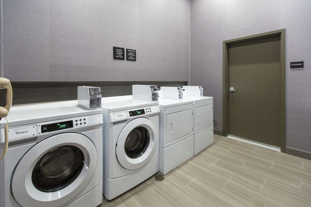 Images Hampton Inn & Suites Stroud