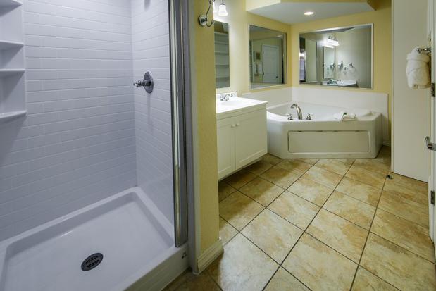 Images Holiday Inn Club Vacations Orlando Breeze Resort