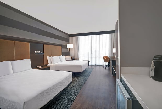 Images Holiday Inn Express Houston - Galleria Area by IHG