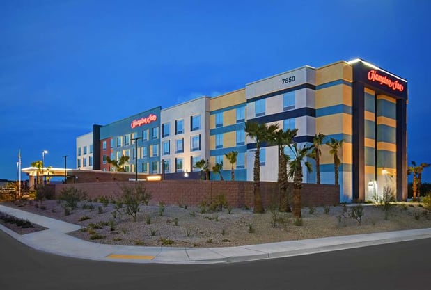 Images Hampton Inn Las Vegas Strip South