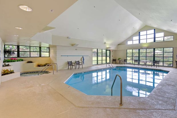 Images Hilton Vacation Club Bent Creek Golf Village Gatlinburg