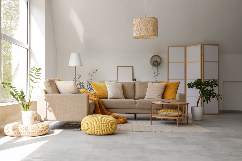 Great sound does not have to mean visible speakers taking over the room. With in-wall and in-floor options, Phantom creates smart home audio setups that combine strong performance with a discreet design in places like Dayton, Ohio. Call us for a free estimate.