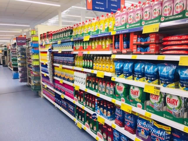 B&M's brand new store in Chepstow stocks a huge range of big brand cleaning and laundry products, from Daz and Lenor to Ariel, Fairy, and much more!