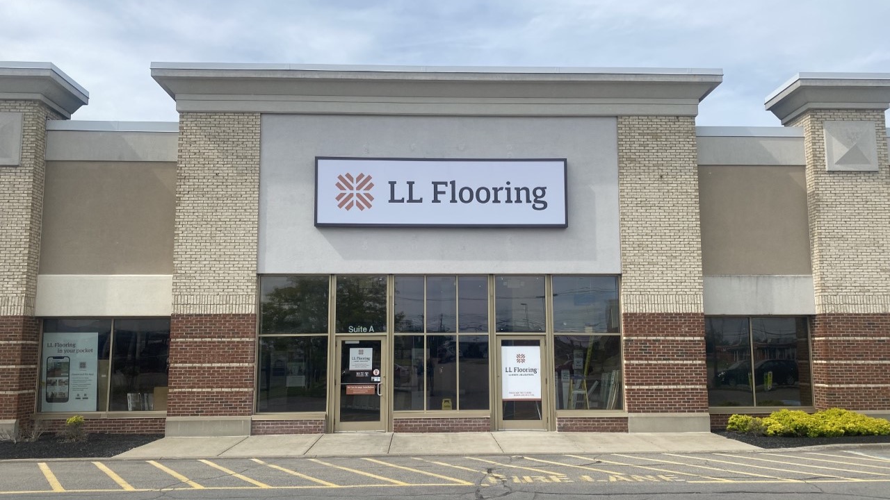 LL Flooring #1053 Cheektowaga | 1650 Walden Avenue | Storefront