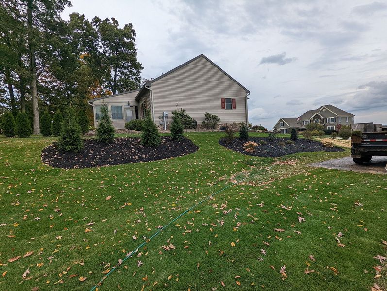 Leppo's Lawn & Landscape Image