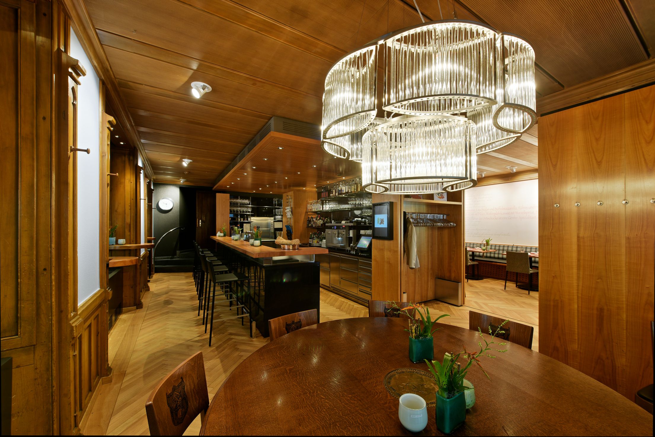 Bilder Gasthaus Rathauskeller AG