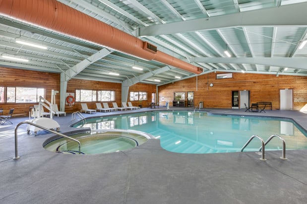 Images PVC at The Roundhouse Resort