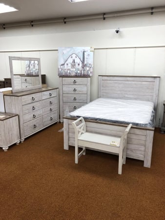 Images Chequamegon Home Furnishings
