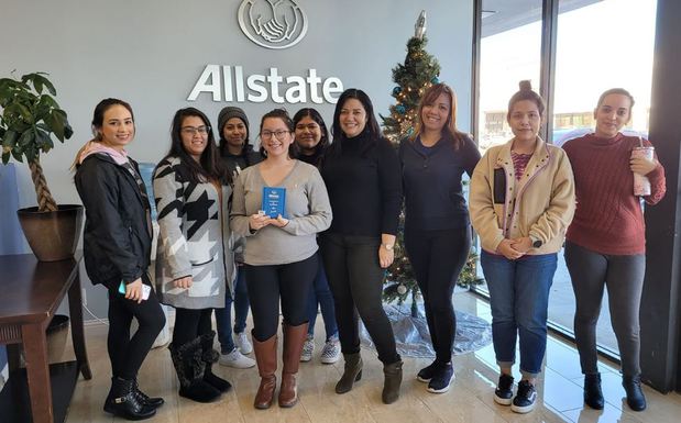 Images Anett Sarmiento: Allstate Insurance