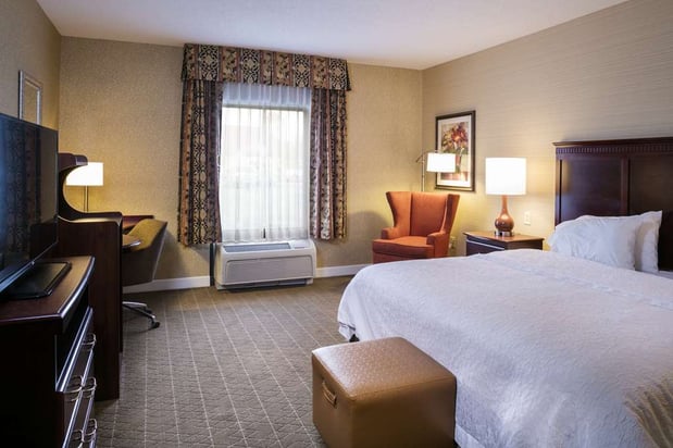 Images Hampton Inn & Suites Toledo-Perrysburg