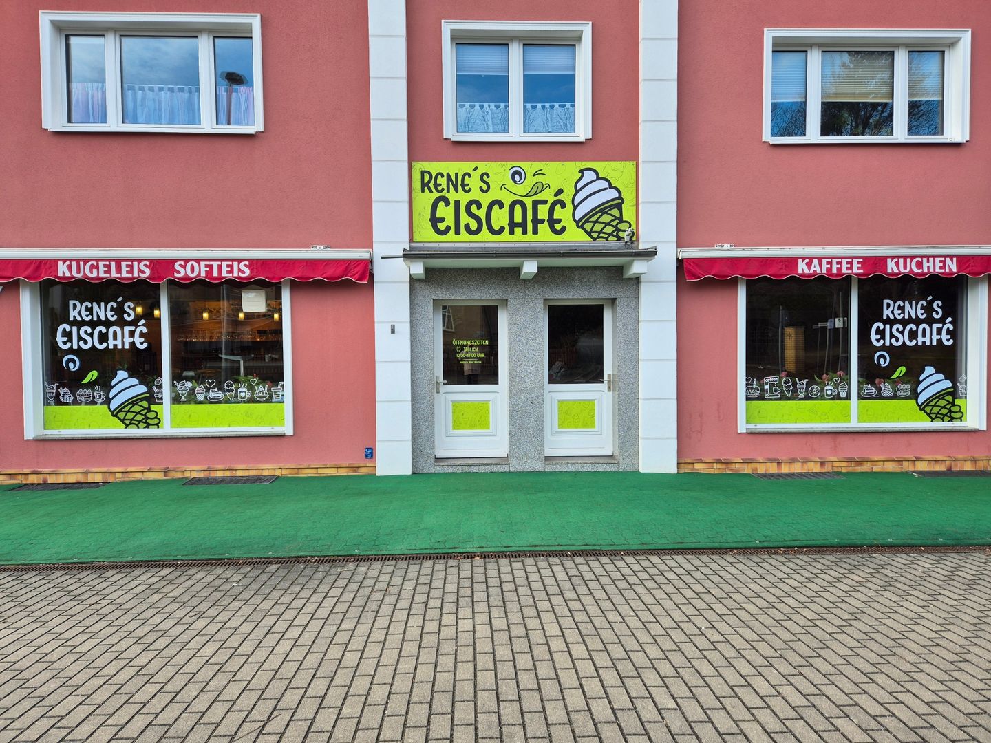 Bilder Rene's Eiscafé