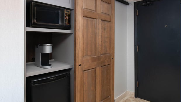 Images Holiday Inn Portland - Columbia Riverfront by IHG